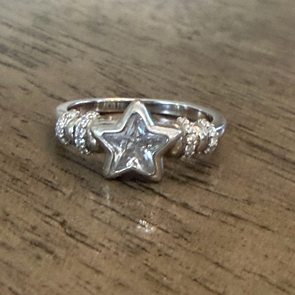 Nwot Oomiay .925 Sterling Silver Moondust Ring, Size 8